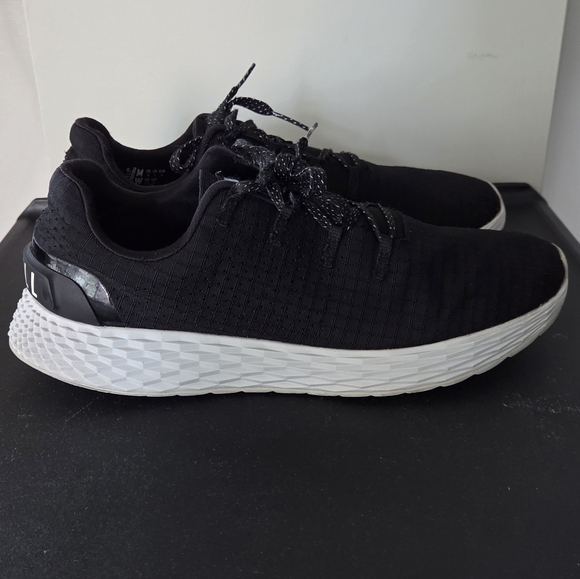 NOBULL Allday Ripstop Runner Training Shoes - Picture 5 of 11